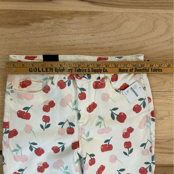 NWT blank nyc / free people collab cherry jeans size 30 - Picture 6 of 11